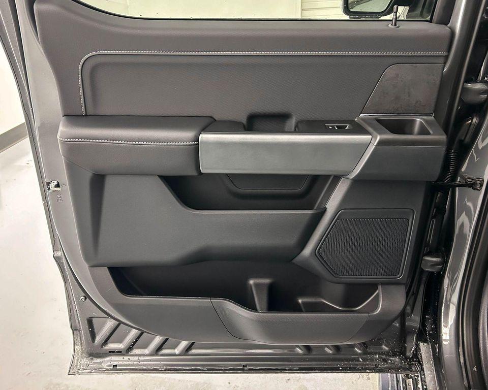 new 2025 Ford F-150 car
