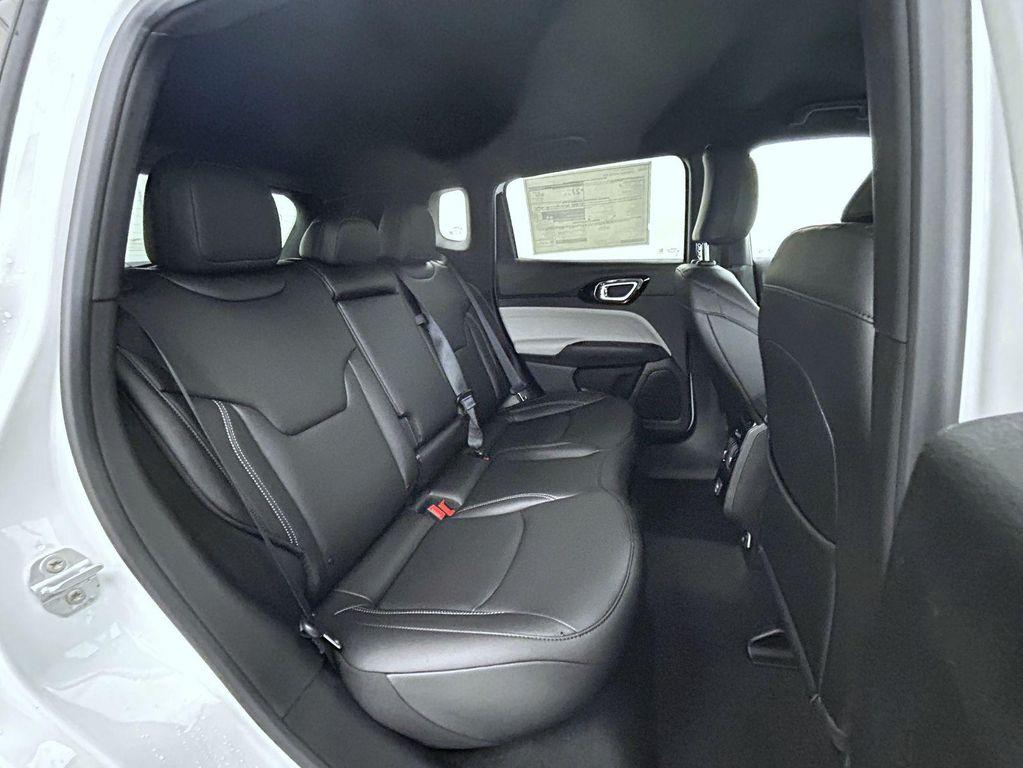 new 2025 Jeep Compass car, priced at $31,301