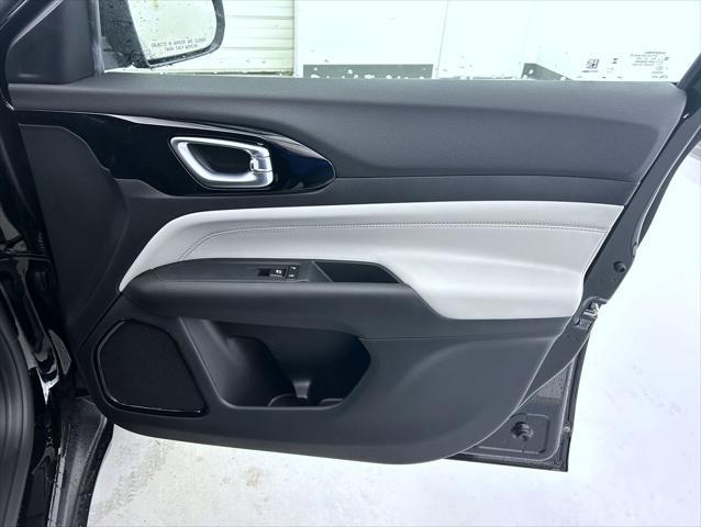 new 2025 Jeep Compass car, priced at $31,423