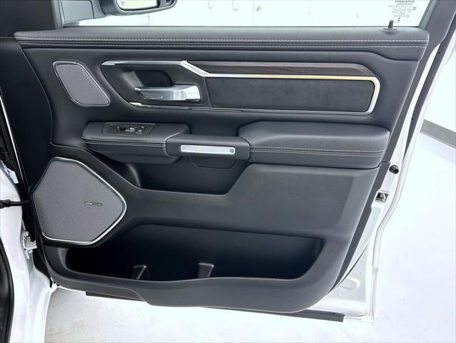 new 2025 Ram 1500 car, priced at $61,139