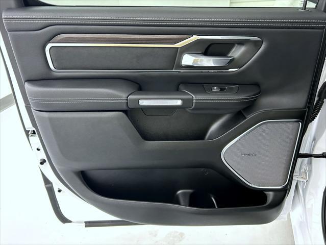 new 2025 Ram 1500 car, priced at $61,139