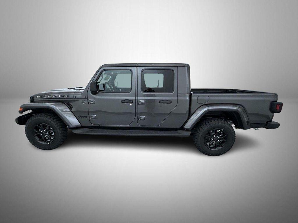 new 2025 Jeep Gladiator car, priced at $43,131
