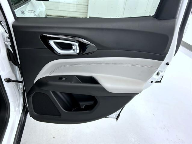 new 2025 Jeep Compass car, priced at $30,893