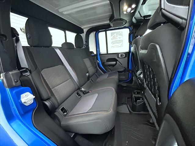 used 2022 Jeep Gladiator car, priced at $38,369