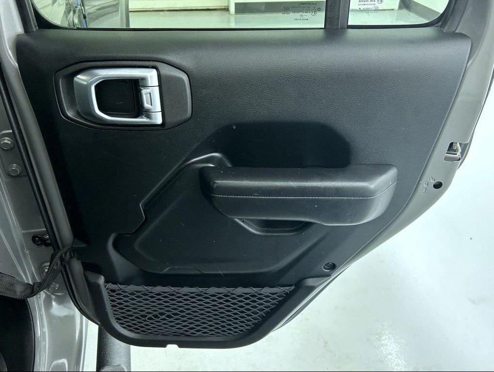 used 2021 Jeep Gladiator car, priced at $30,169