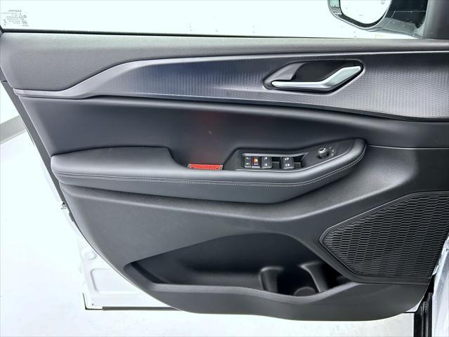 new 2025 Jeep Grand Cherokee L car, priced at $42,920
