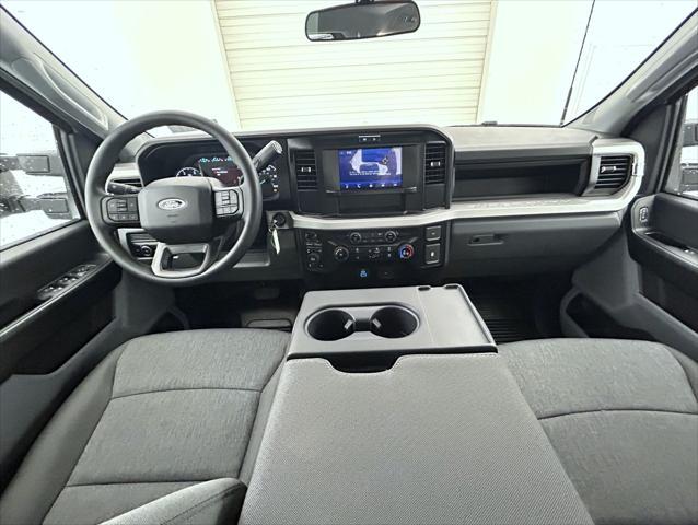 new 2025 Ford F-350 car
