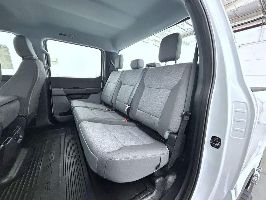 new 2025 Ford F-350 car
