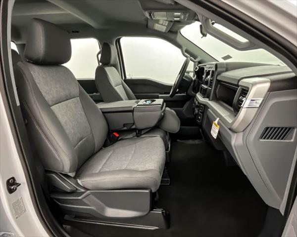 new 2025 Ford F-250 car