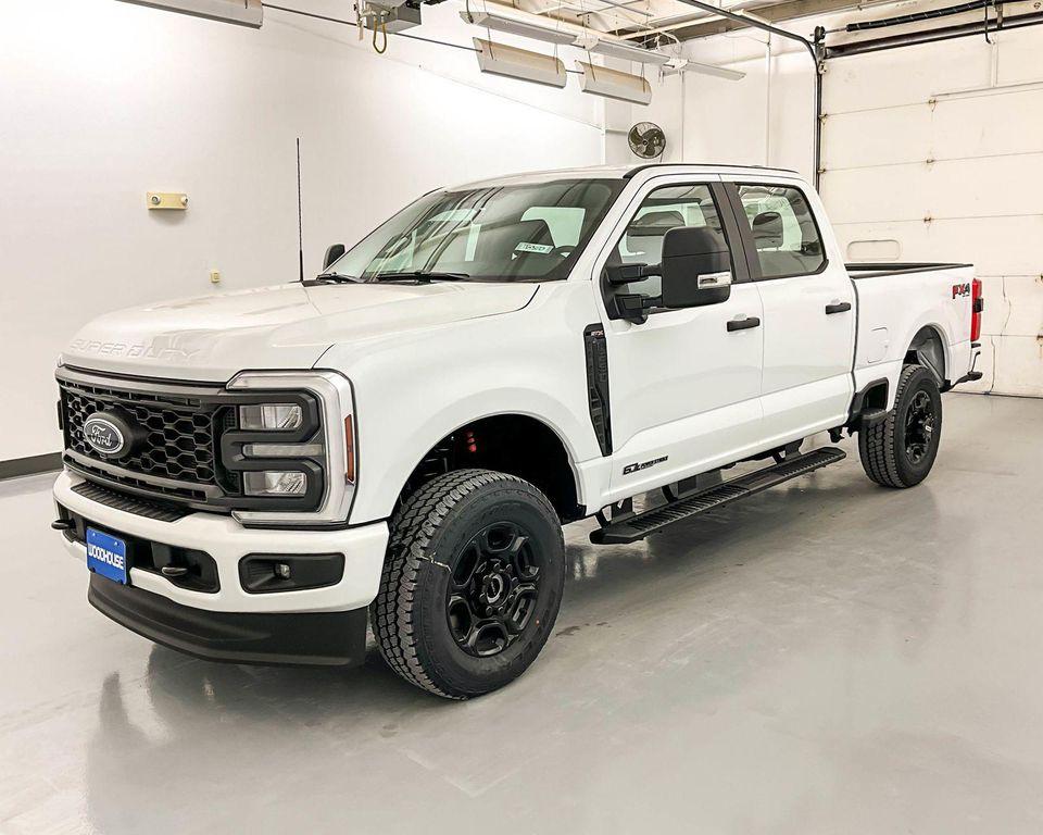 new 2025 Ford F-250 car