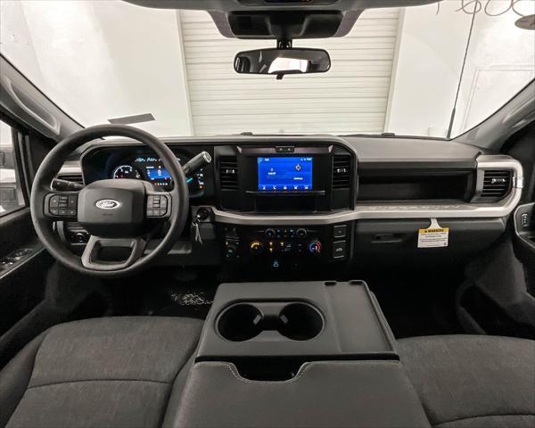 new 2025 Ford F-250 car