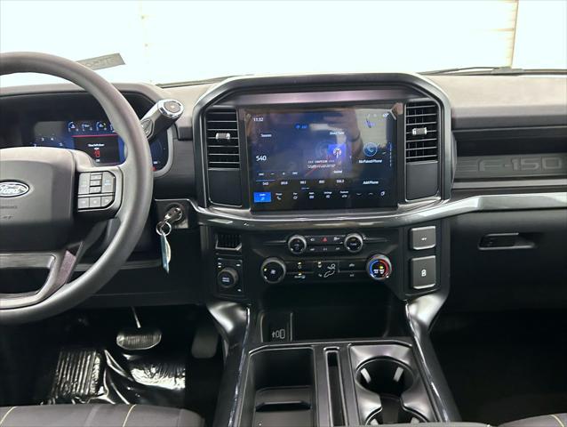 new 2025 Ford F-150 car