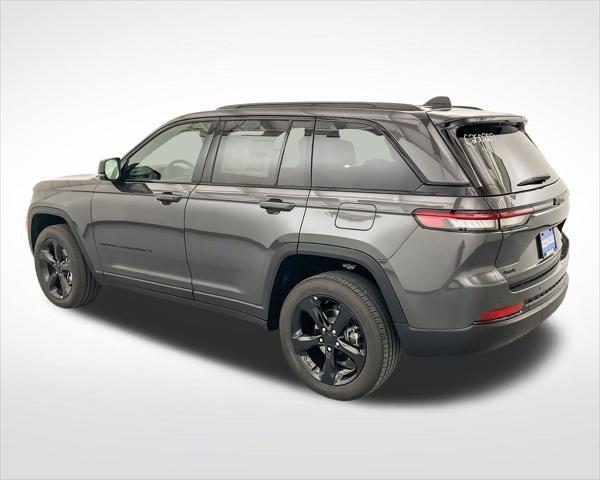 new 2025 Jeep Grand Cherokee car, priced at $43,661