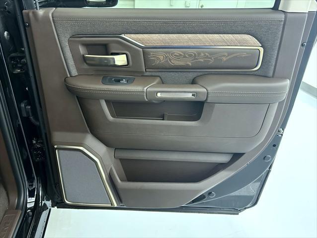 new 2025 Ram 3500 car, priced at $95,889