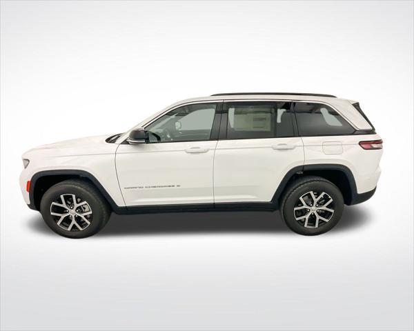 new 2025 Jeep Grand Cherokee car, priced at $42,804