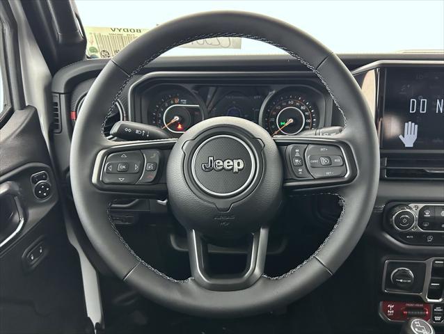 new 2025 Jeep Gladiator car, priced at $51,379