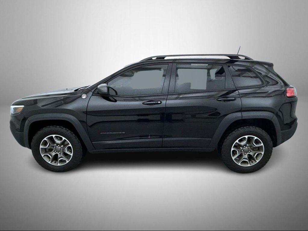 used 2020 Jeep Cherokee car, priced at $19,662