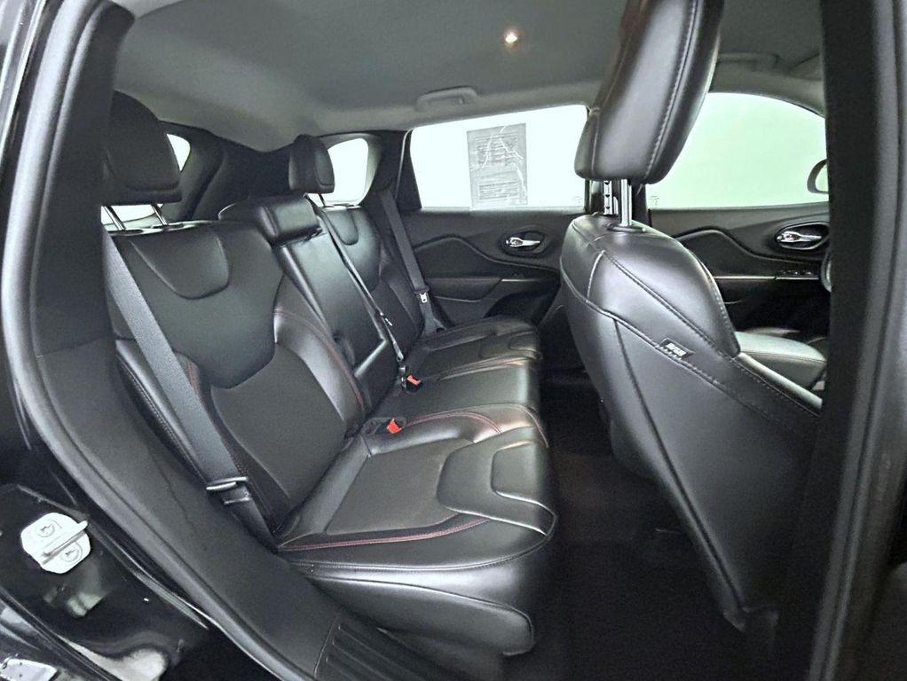 used 2020 Jeep Cherokee car, priced at $19,662