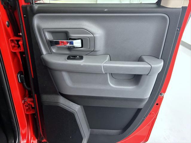 used 2019 Ram 1500 Classic car, priced at $26,135