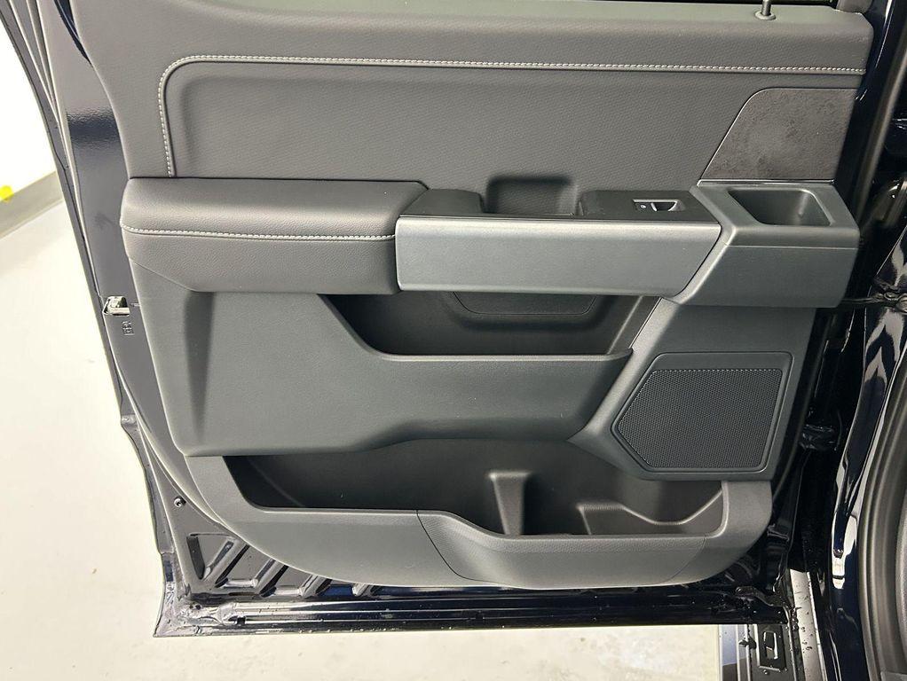 new 2025 Ford F-150 car