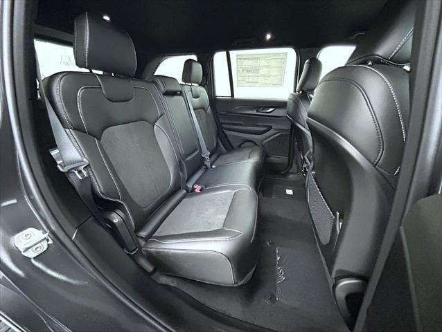 new 2025 Jeep Grand Cherokee car, priced at $44,103