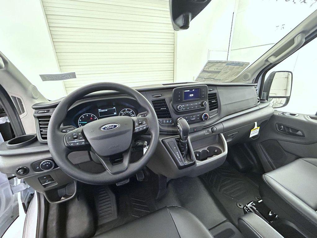 new 2025 Ford Transit-250 car