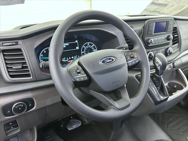 new 2025 Ford Transit-250 car