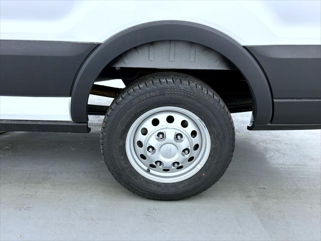 new 2025 Ford Transit-250 car