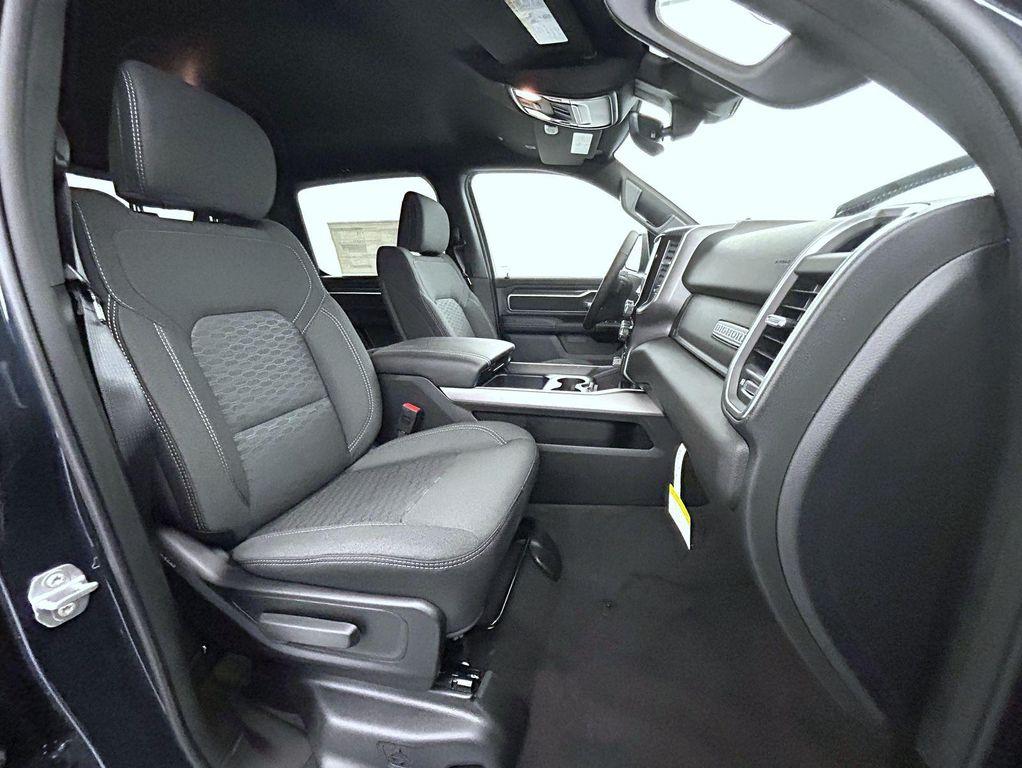new 2025 Ram 1500 car, priced at $48,682