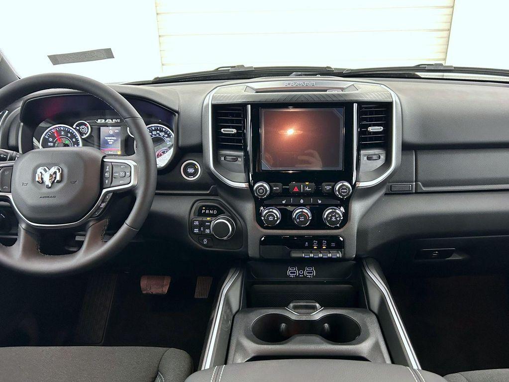 new 2025 Ram 1500 car, priced at $48,682