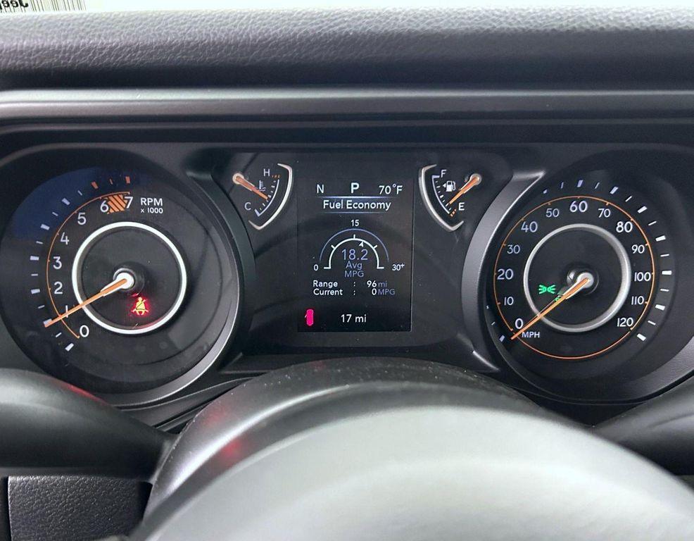 new 2025 Jeep Wrangler car, priced at $37,229