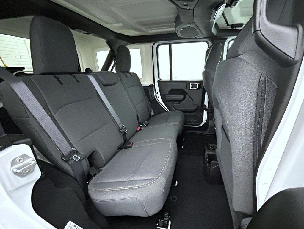 new 2025 Jeep Wrangler car, priced at $37,229