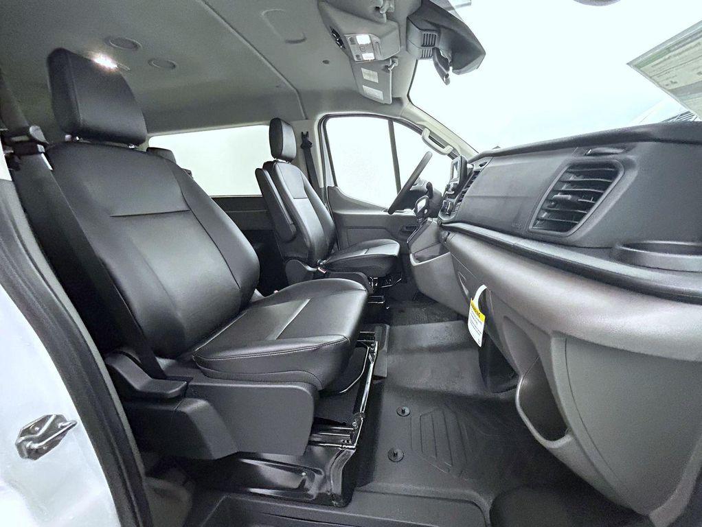 new 2025 Ford Transit-350 car