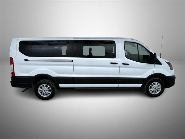 new 2025 Ford Transit-350 car