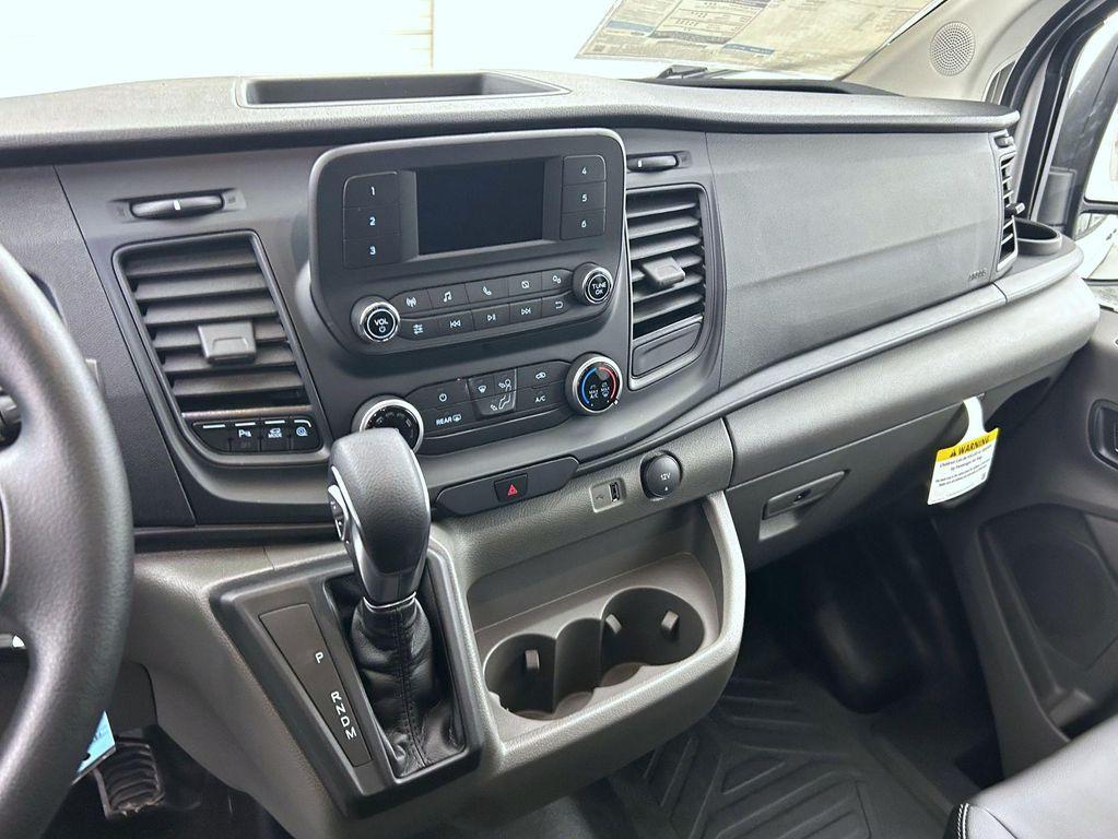 new 2025 Ford Transit-350 car