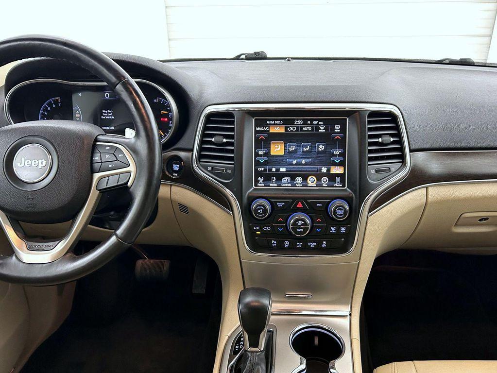 used 2017 Jeep Grand Cherokee car, priced at $15,294