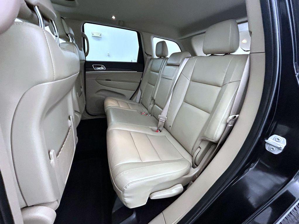 used 2017 Jeep Grand Cherokee car, priced at $15,294