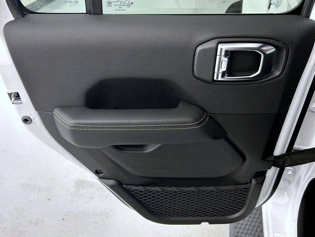 new 2025 Jeep Wrangler car, priced at $56,338
