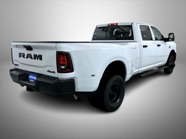 new 2025 Ram 3500 car, priced at $72,129