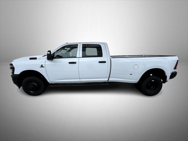 new 2025 Ram 3500 car, priced at $72,129