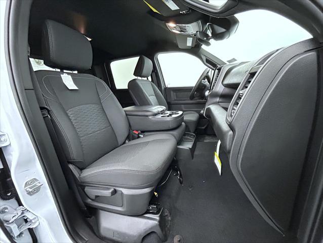 new 2025 Ram 3500 car, priced at $72,129