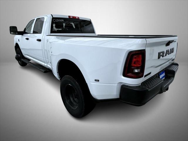 new 2025 Ram 3500 car, priced at $72,129