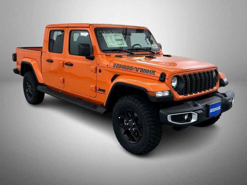 new 2025 Jeep Gladiator car, priced at $40,782