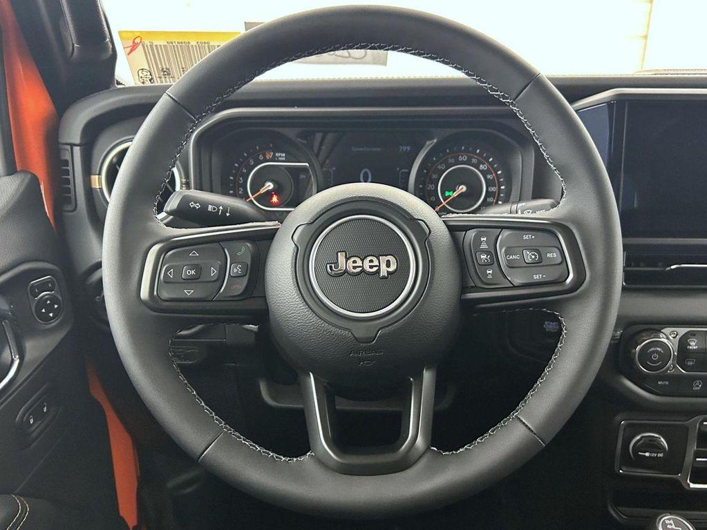 new 2025 Jeep Gladiator car, priced at $40,782