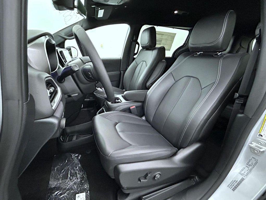 new 2026 Chrysler Voyager car, priced at $38,994