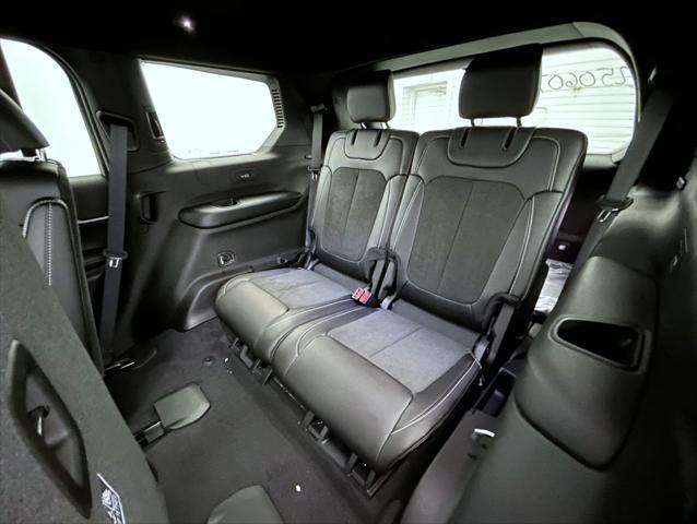 new 2025 Jeep Grand Cherokee L car, priced at $43,438