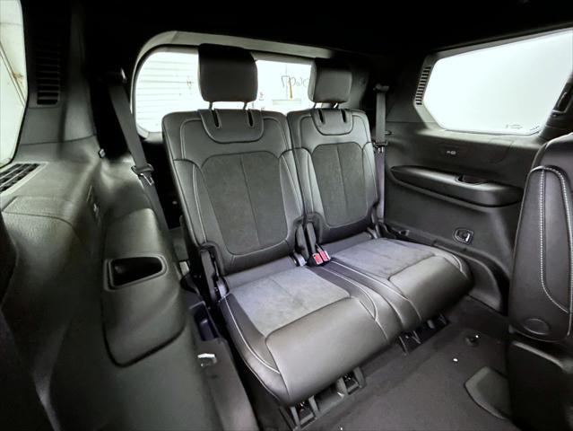 new 2025 Jeep Grand Cherokee L car, priced at $43,438