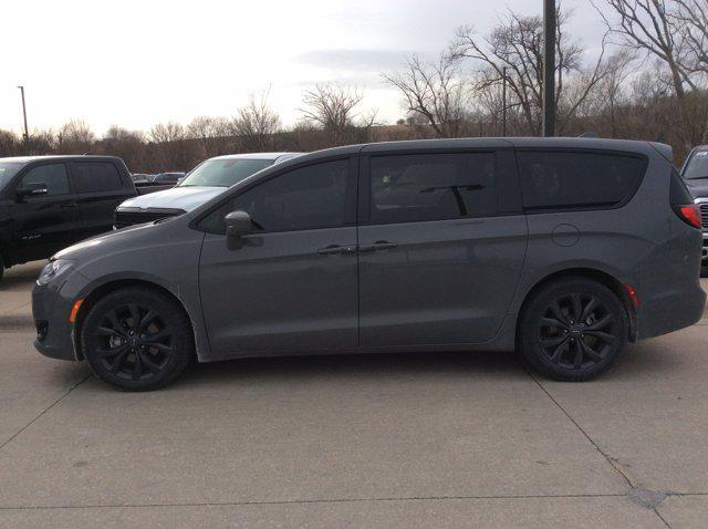 used 2020 Chrysler Pacifica car, priced at $19,774