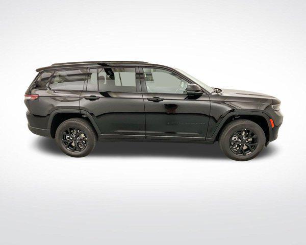 new 2024 Jeep Grand Cherokee L car, priced at $43,121