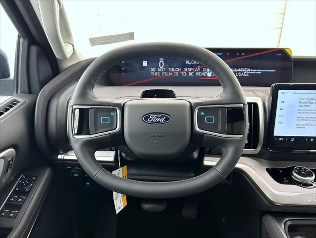 new 2025 Ford Expedition car